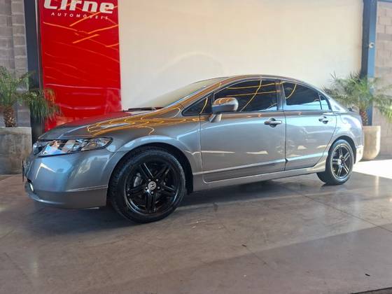 HONDA CIVIC 1.8 EXS 16V GASOLINA 4P AUTOMÁTICO